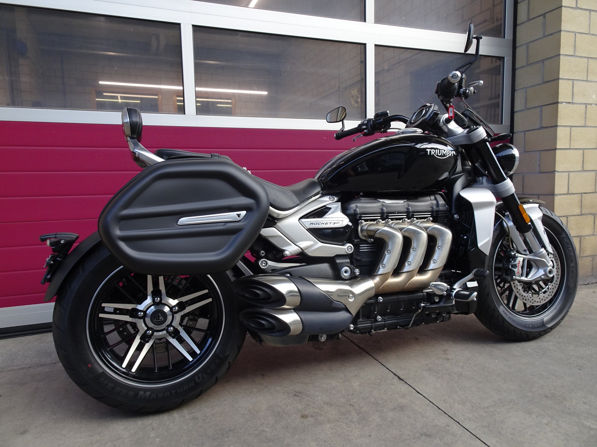 TRIUMPH Rocket 3 GT-image-8