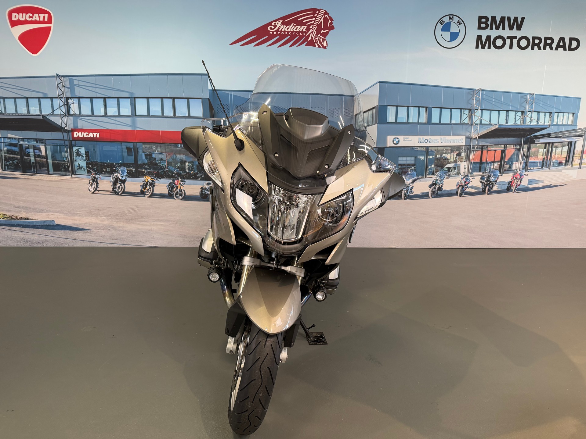 BMW R 1200 RT ABS-showroom-element-1