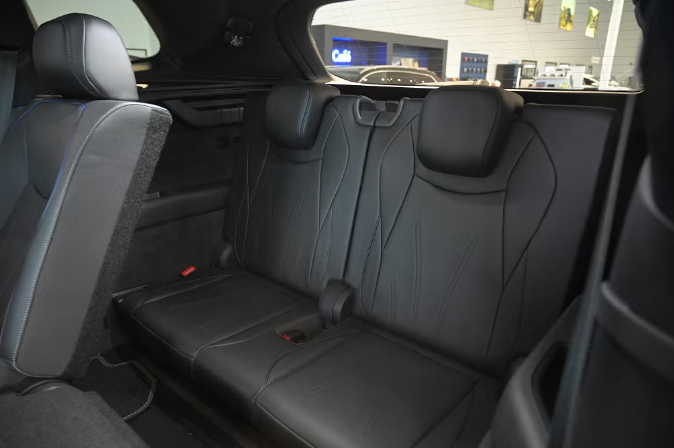 VW Tayron 2.0 TDI SCR R-Line Black Edition 4Motion DSG - 7 Sitzer!-image-21