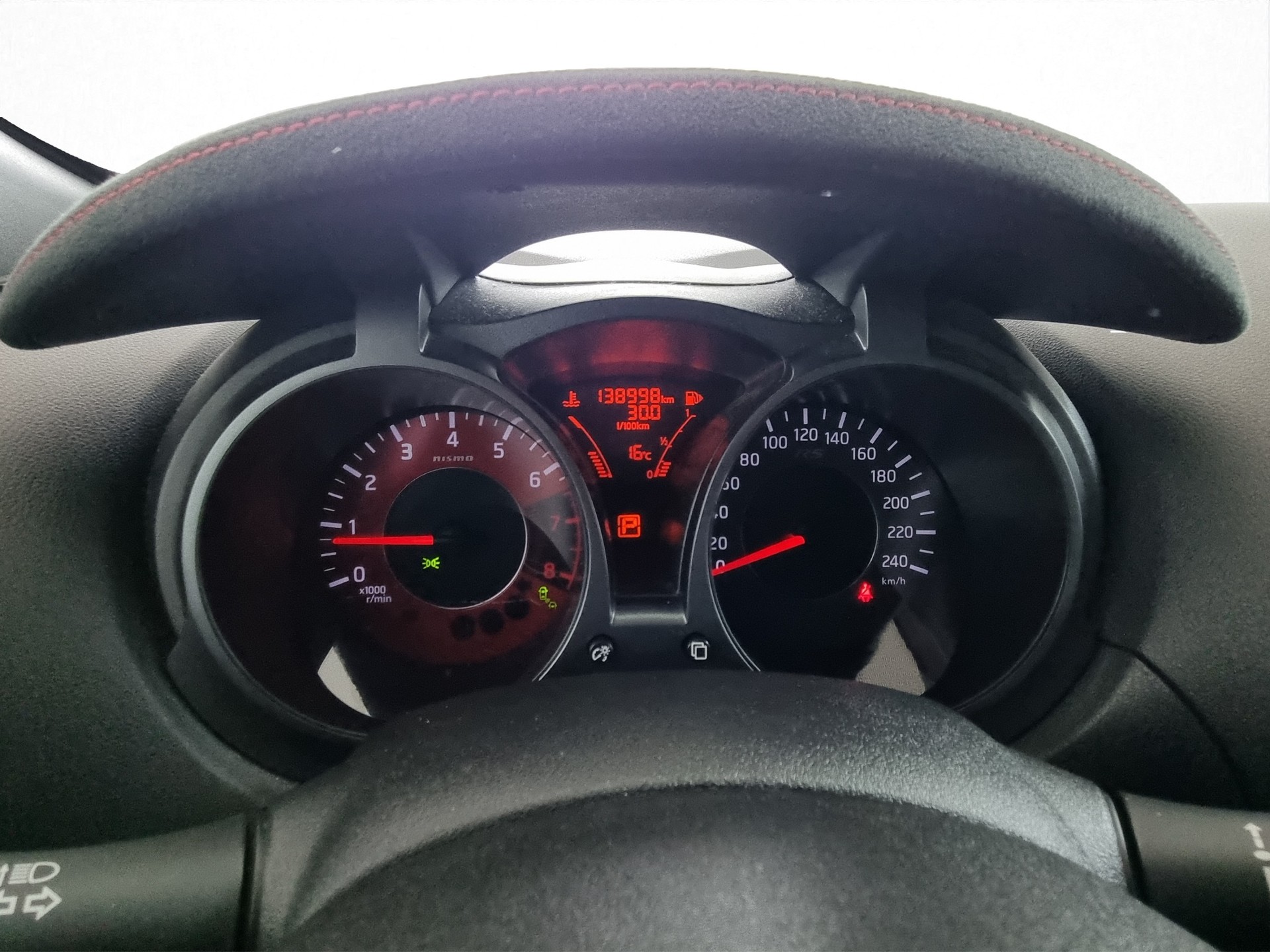 NISSAN Juke 1.6 DIG-T Nismo RS 4x4-image-10