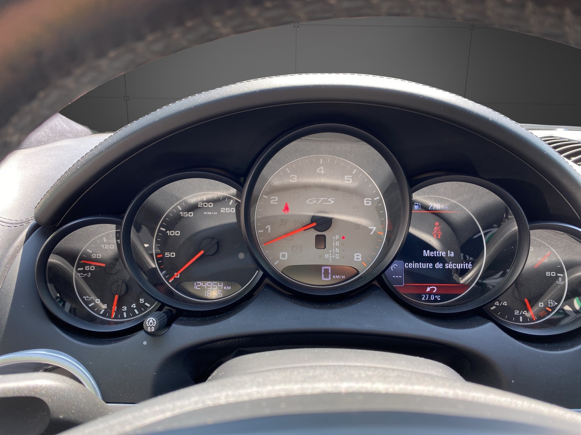 PORSCHE Cayenne GTS-image-9