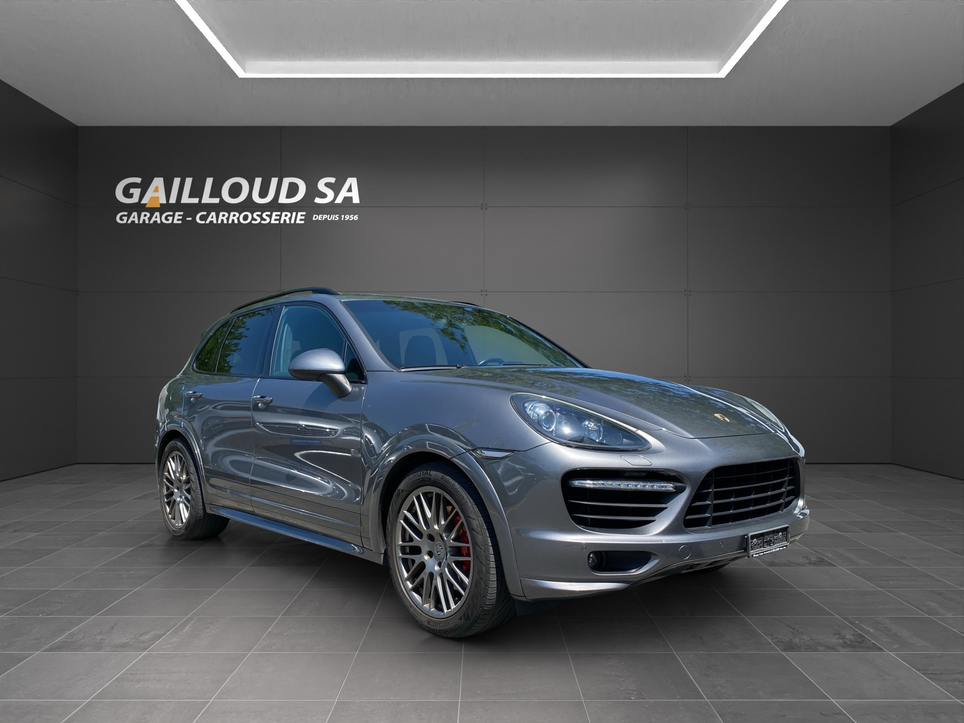 PORSCHE Cayenne GTS-image-1
