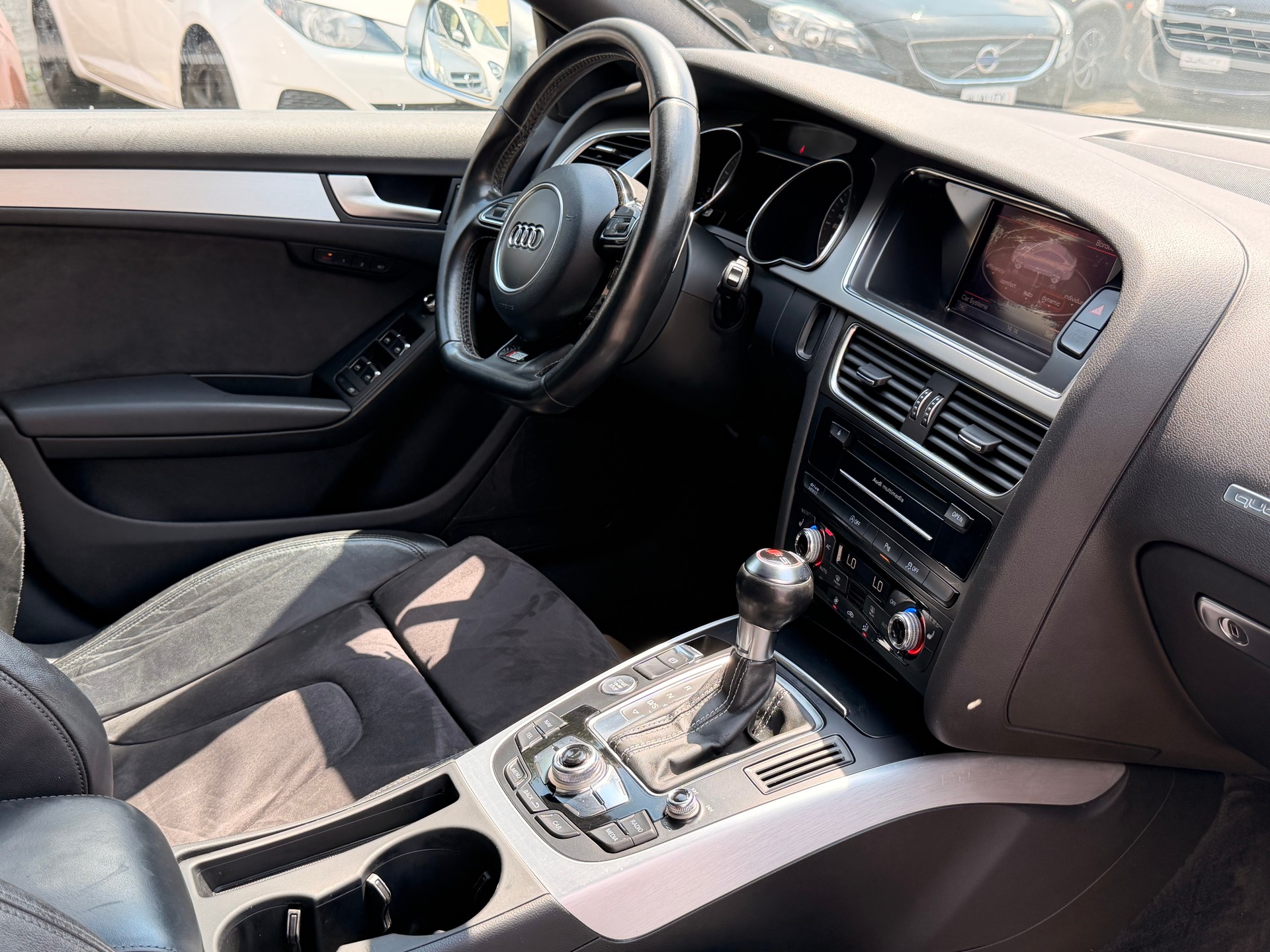 AUDI S5 Sportback 3.0 TFSI quattro S-tronic S-Line-image-15
