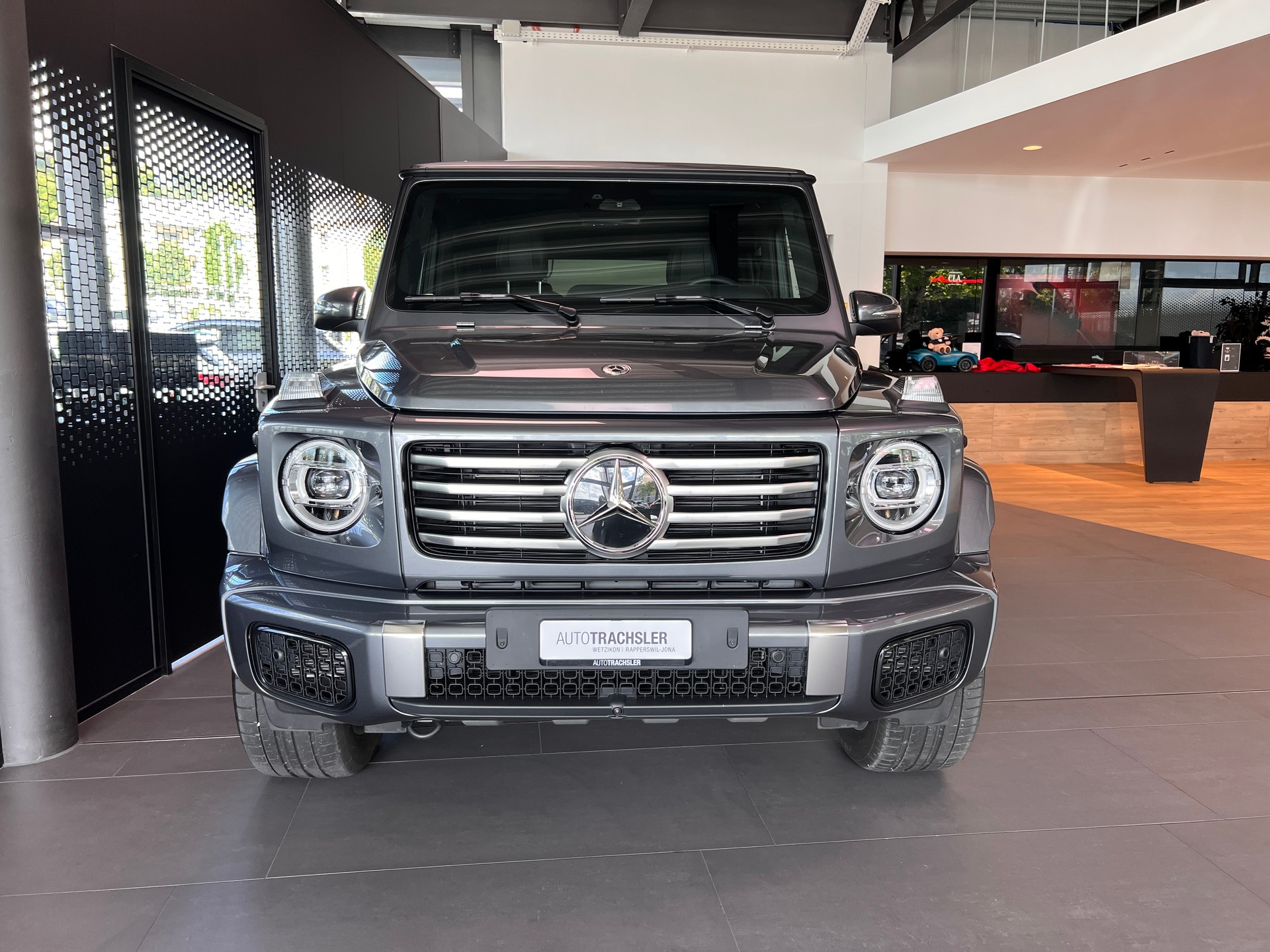 MERCEDES-BENZ G 450d 9G-Tronic-image-1