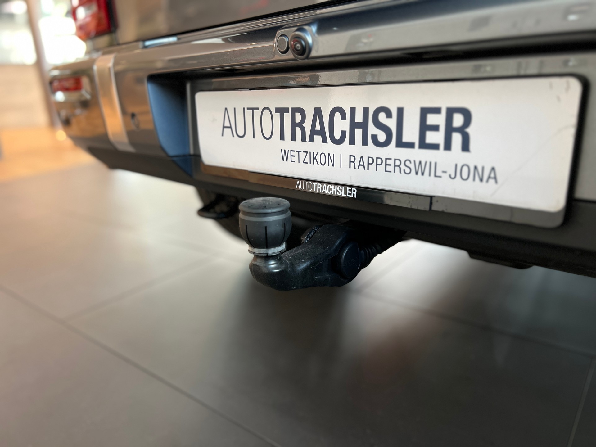 MERCEDES-BENZ G 450d 9G-Tronic-image-5