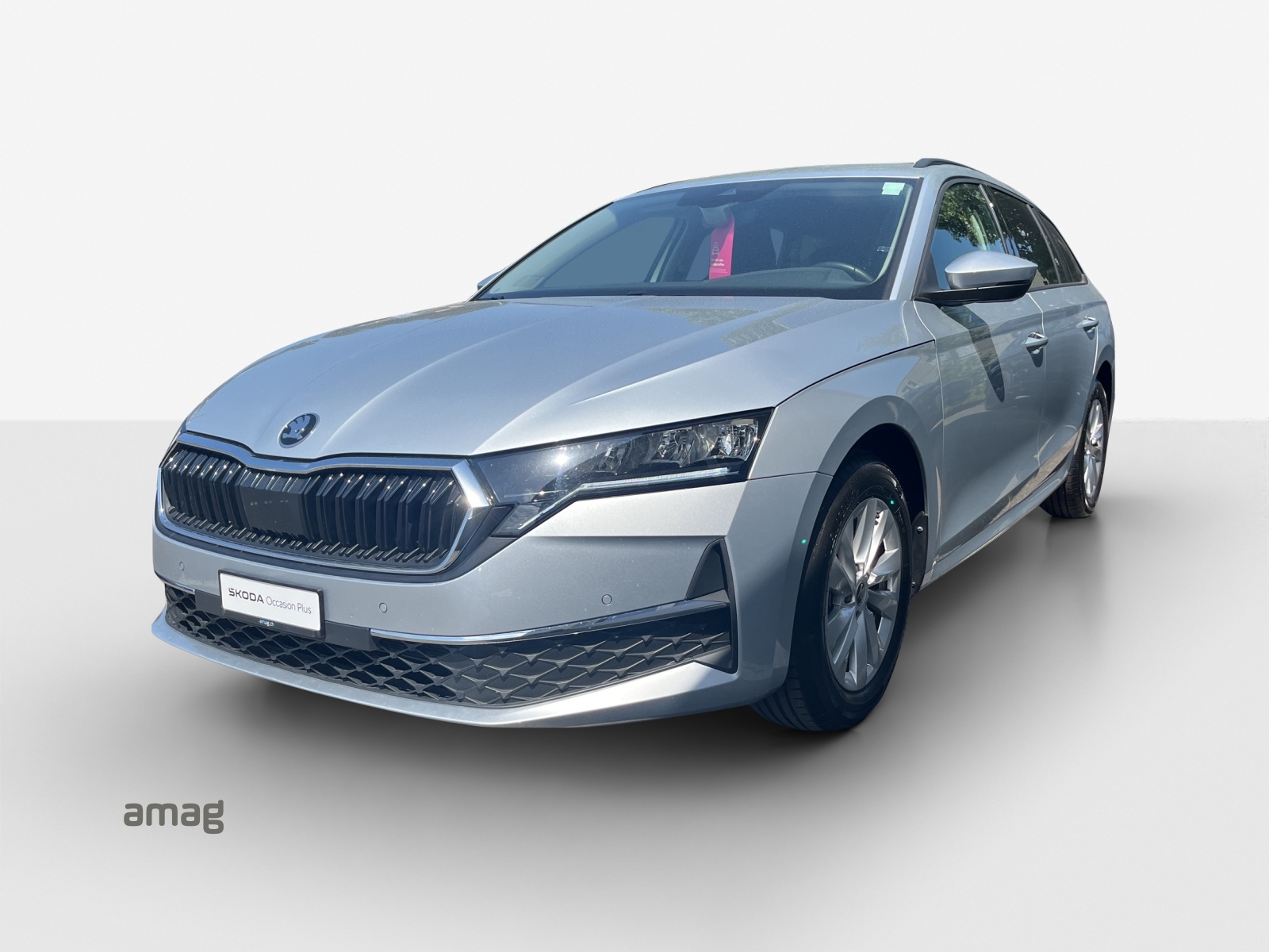 SKODA Octavia Combi 1.5 TSI mHEV DSG Dynamic-image-0