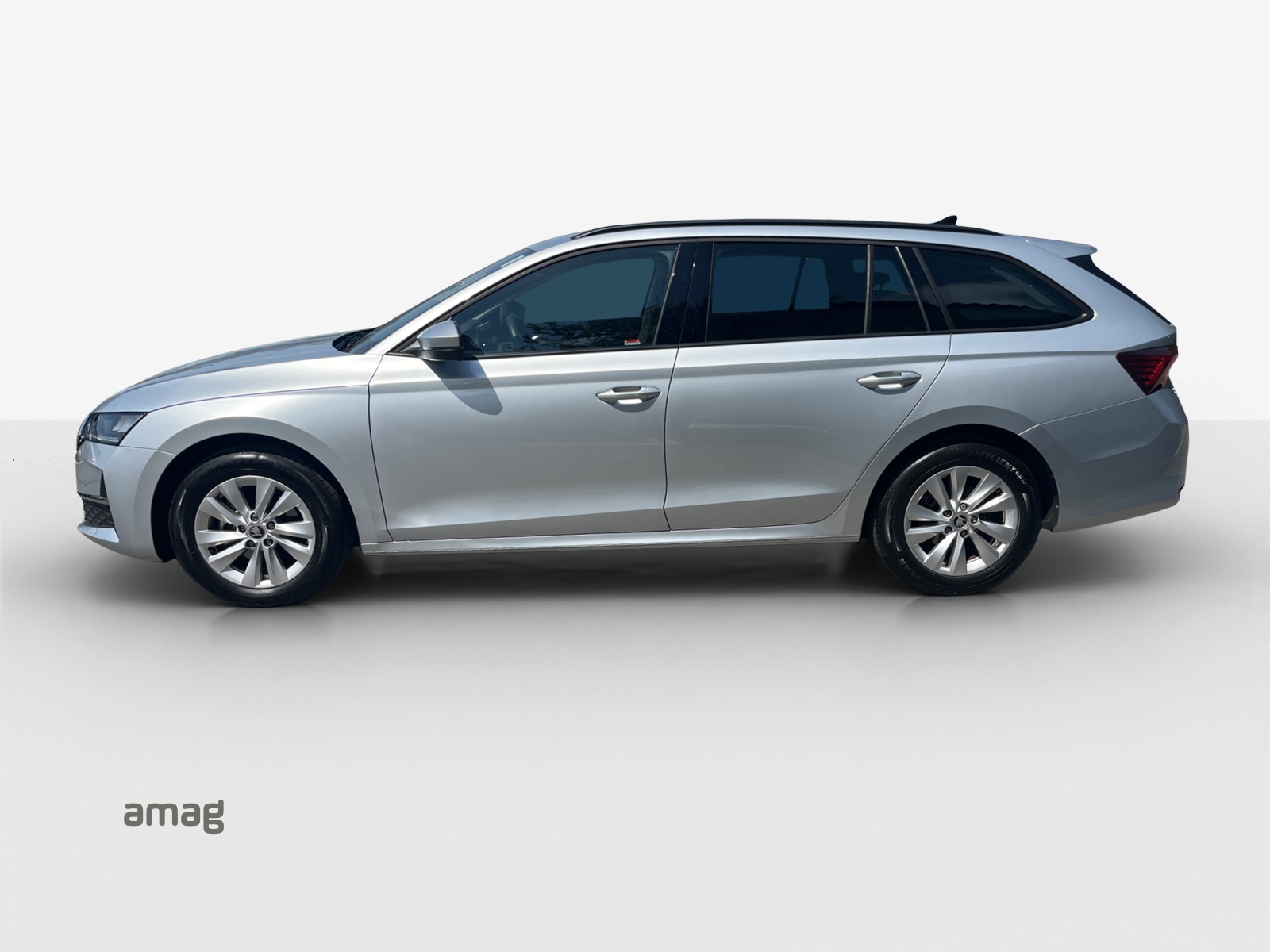SKODA Octavia Combi 1.5 TSI mHEV DSG Dynamic-image-1