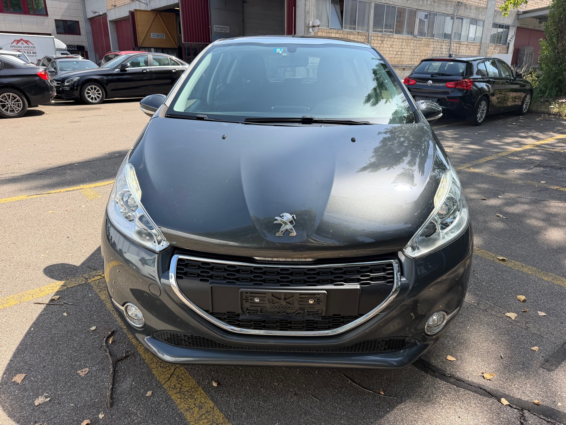 PEUGEOT 208 1.6 e-HDI Active-image-1