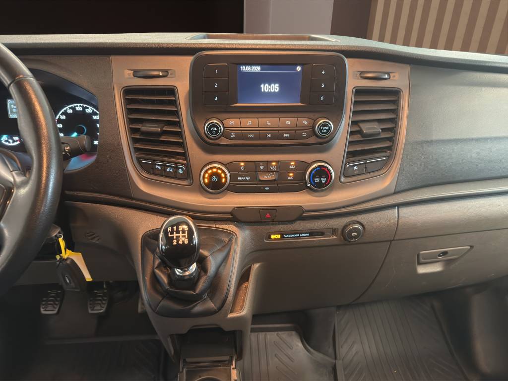 FORD Transit Custom 320 L1H1 Trend-image-13
