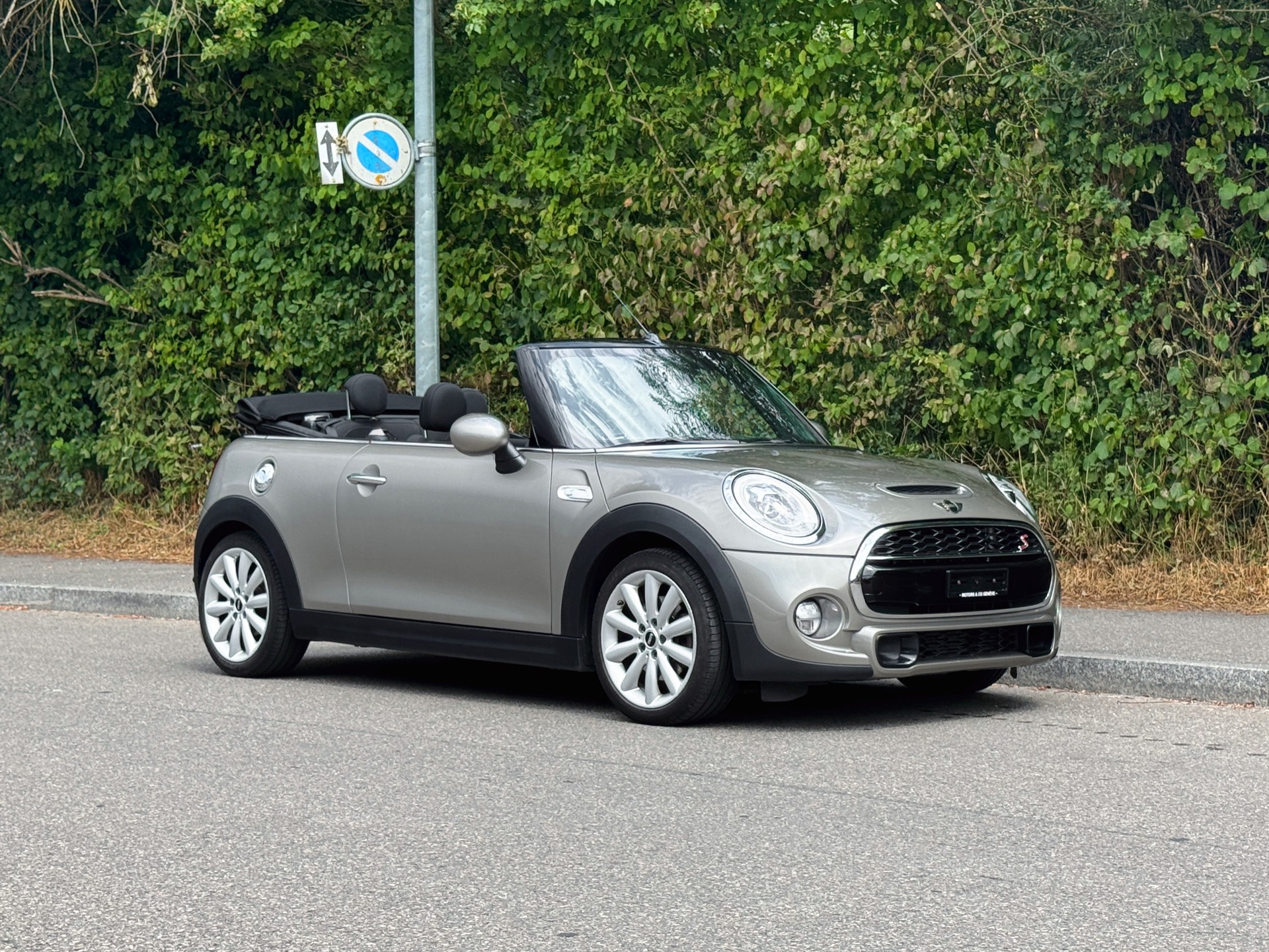 MINI Cooper S Cabriolet Steptronic-image-9