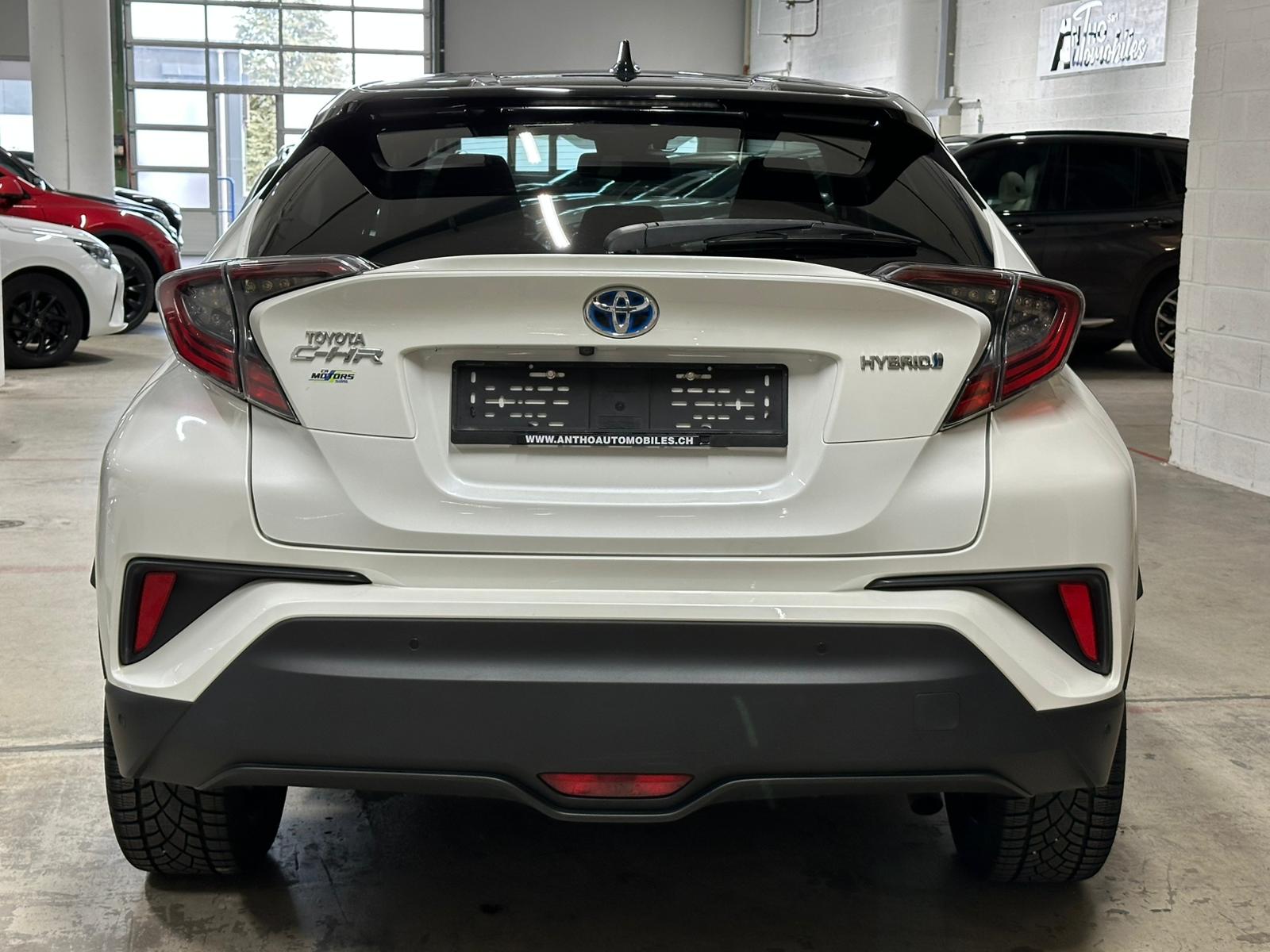 TOYOTA C-HR 1.8 HSD Trend CVT-image-5