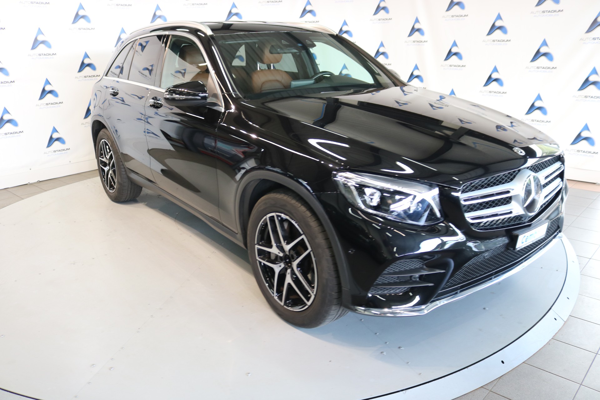 MERCEDES-BENZ GLC 250 4Matic 9G-Tronic-image-22