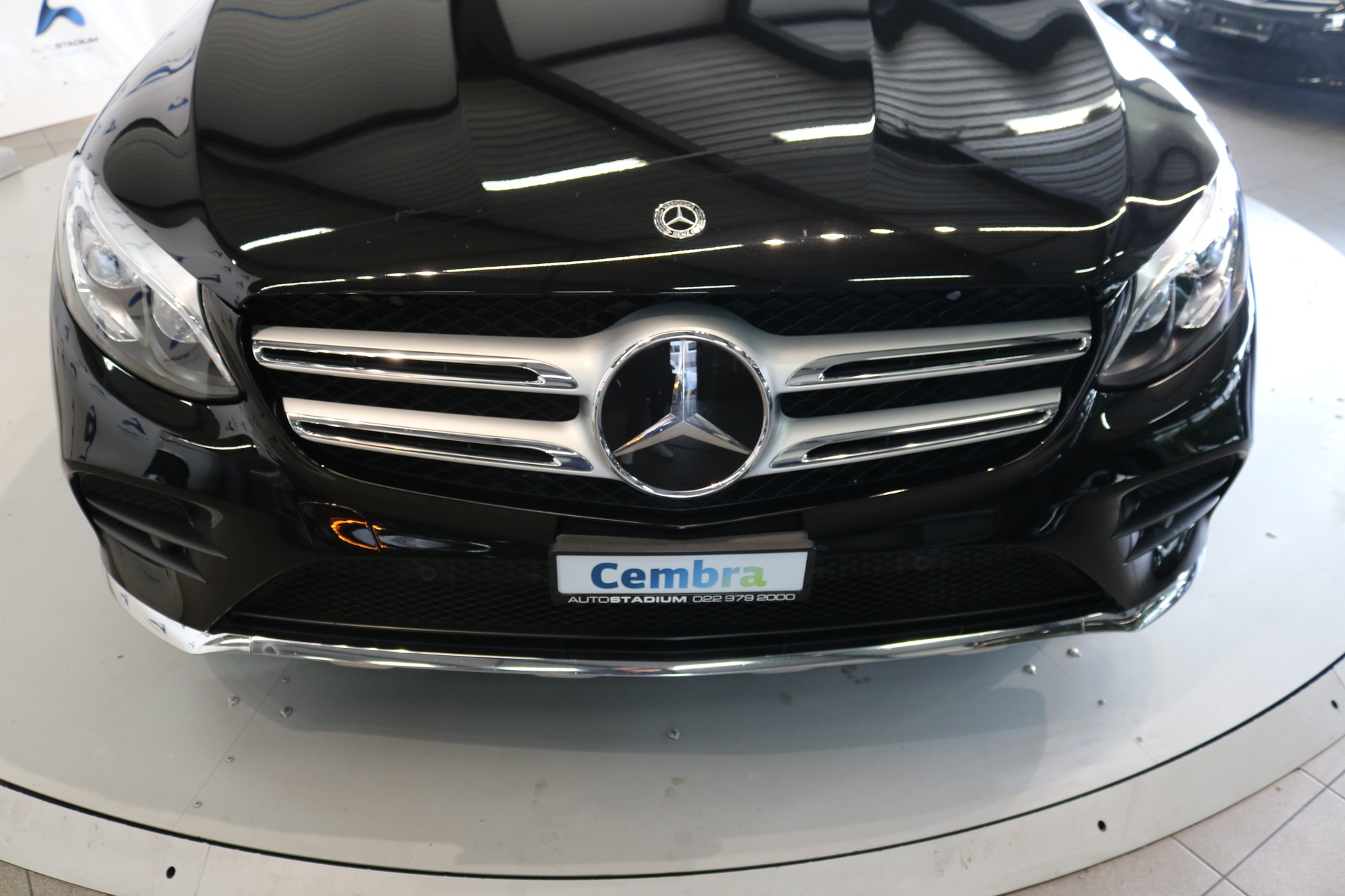 MERCEDES-BENZ GLC 250 4Matic 9G-Tronic-image-28