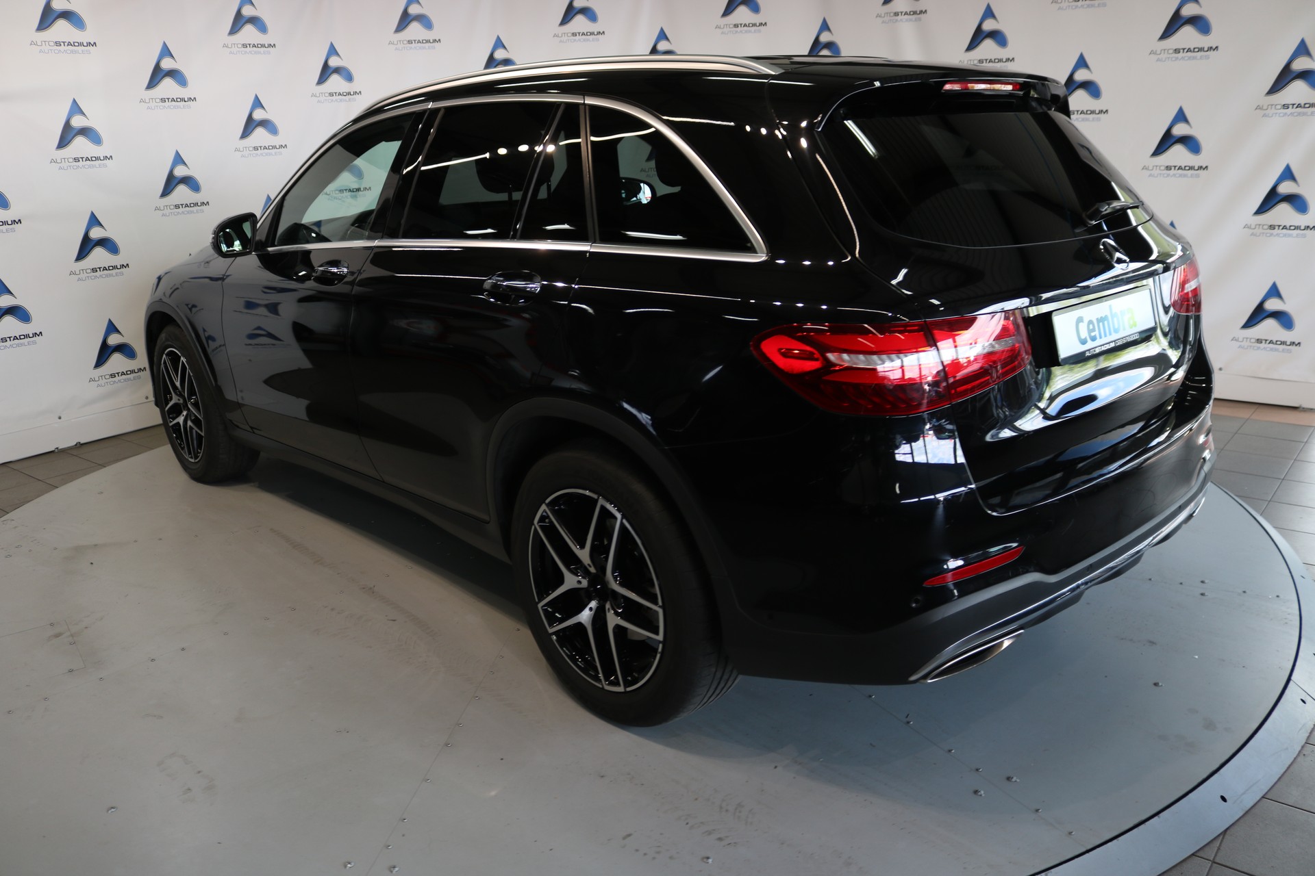 MERCEDES-BENZ GLC 250 4Matic 9G-Tronic-image-13