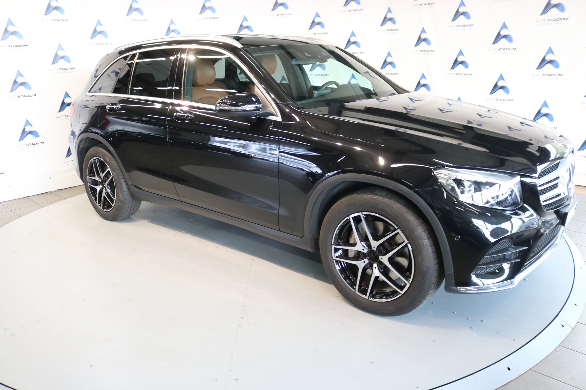MERCEDES-BENZ GLC 250 4Matic 9G-Tronic-image-21