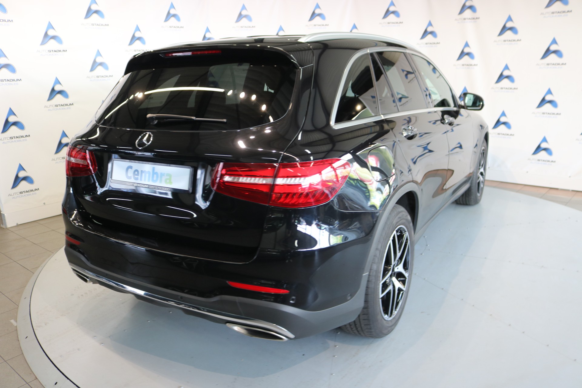MERCEDES-BENZ GLC 250 4Matic 9G-Tronic-image-16