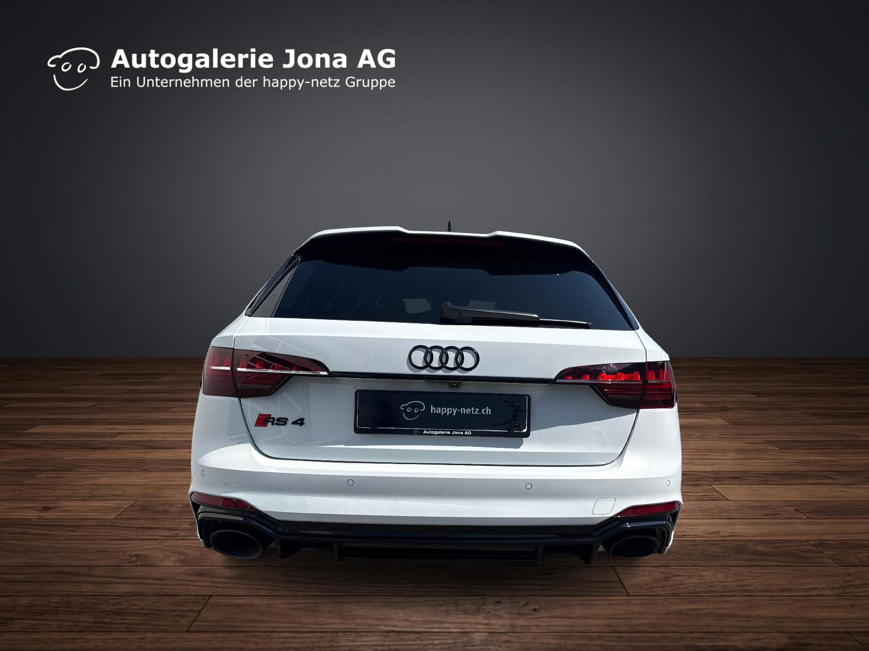 AUDI RS4 Avant 2.9 V6 TFSI quattro T-Tronic-image-3