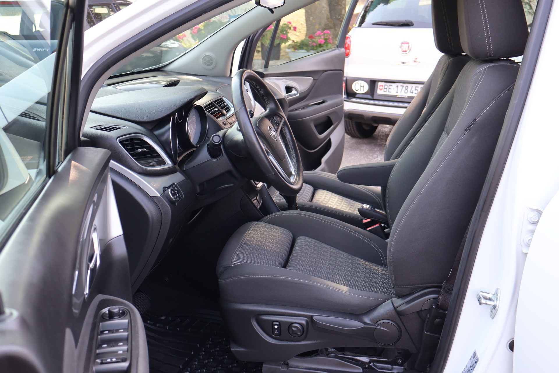 OPEL Mokka 1.4i 16V Turbo Cosmo 2WD Automatik-image-10
