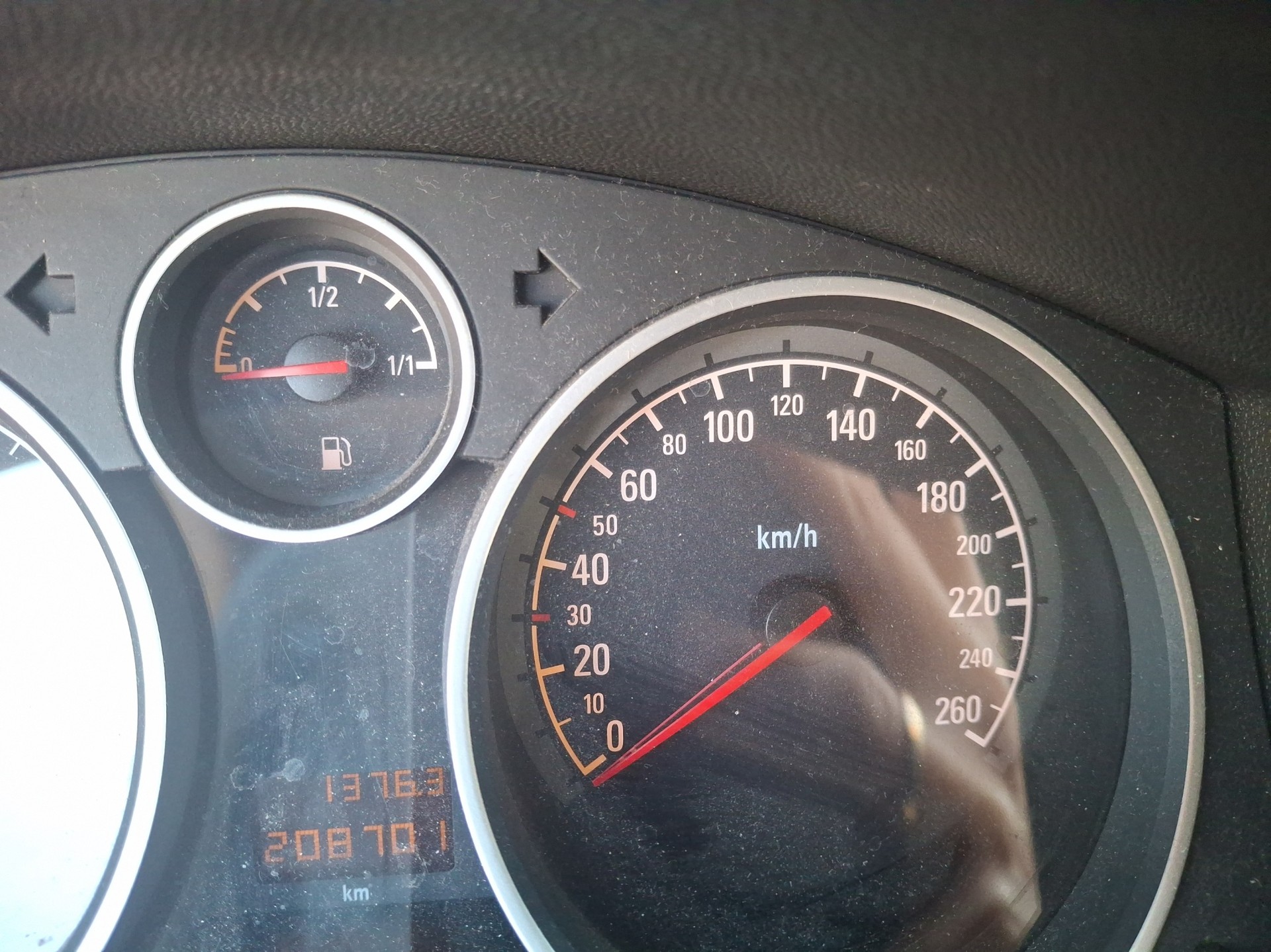 OPEL Astra 1.8i 16V Enjoy-image-9