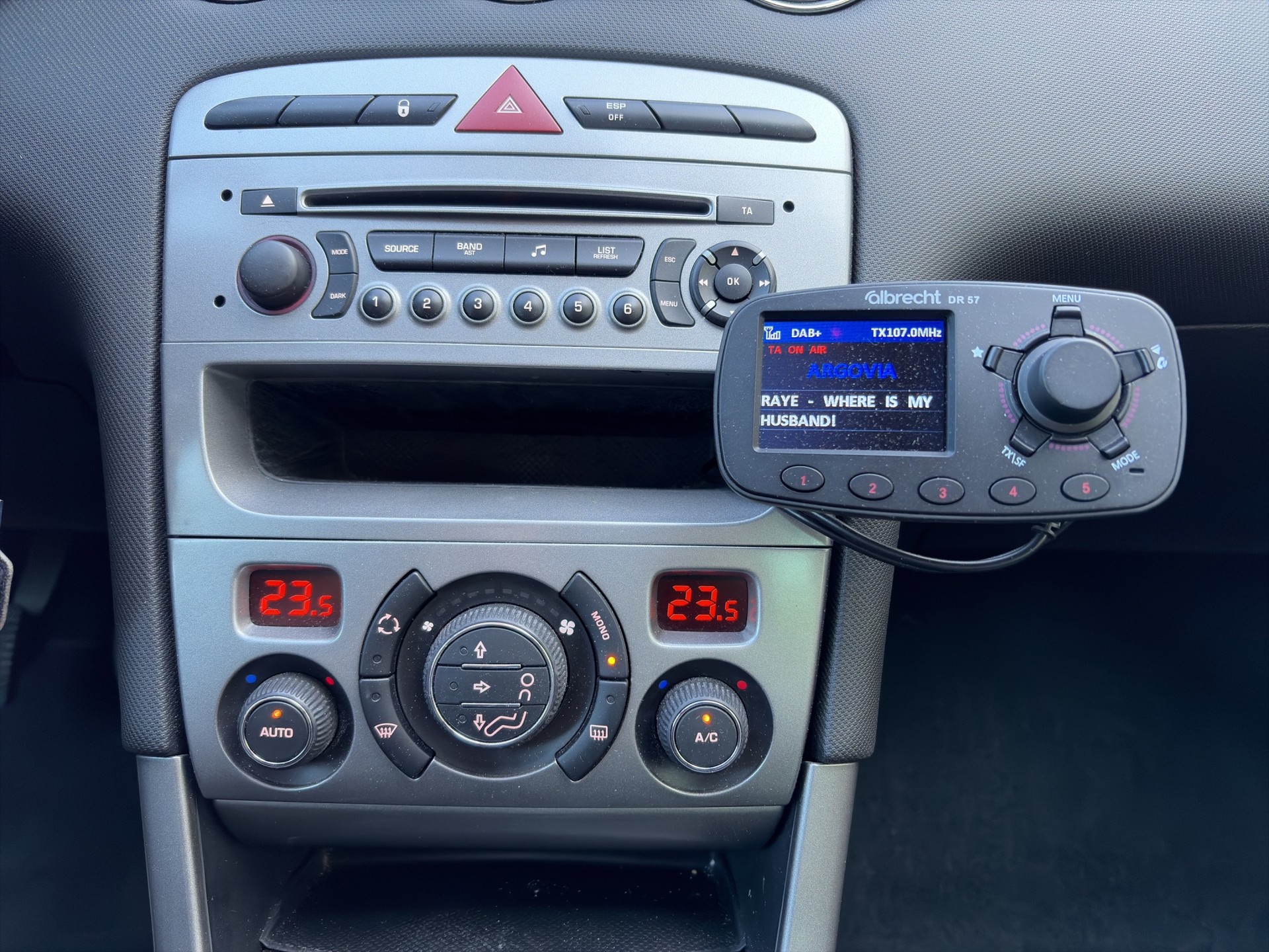 PEUGEOT 308 SW 1.6 16V VTI Active-image-6