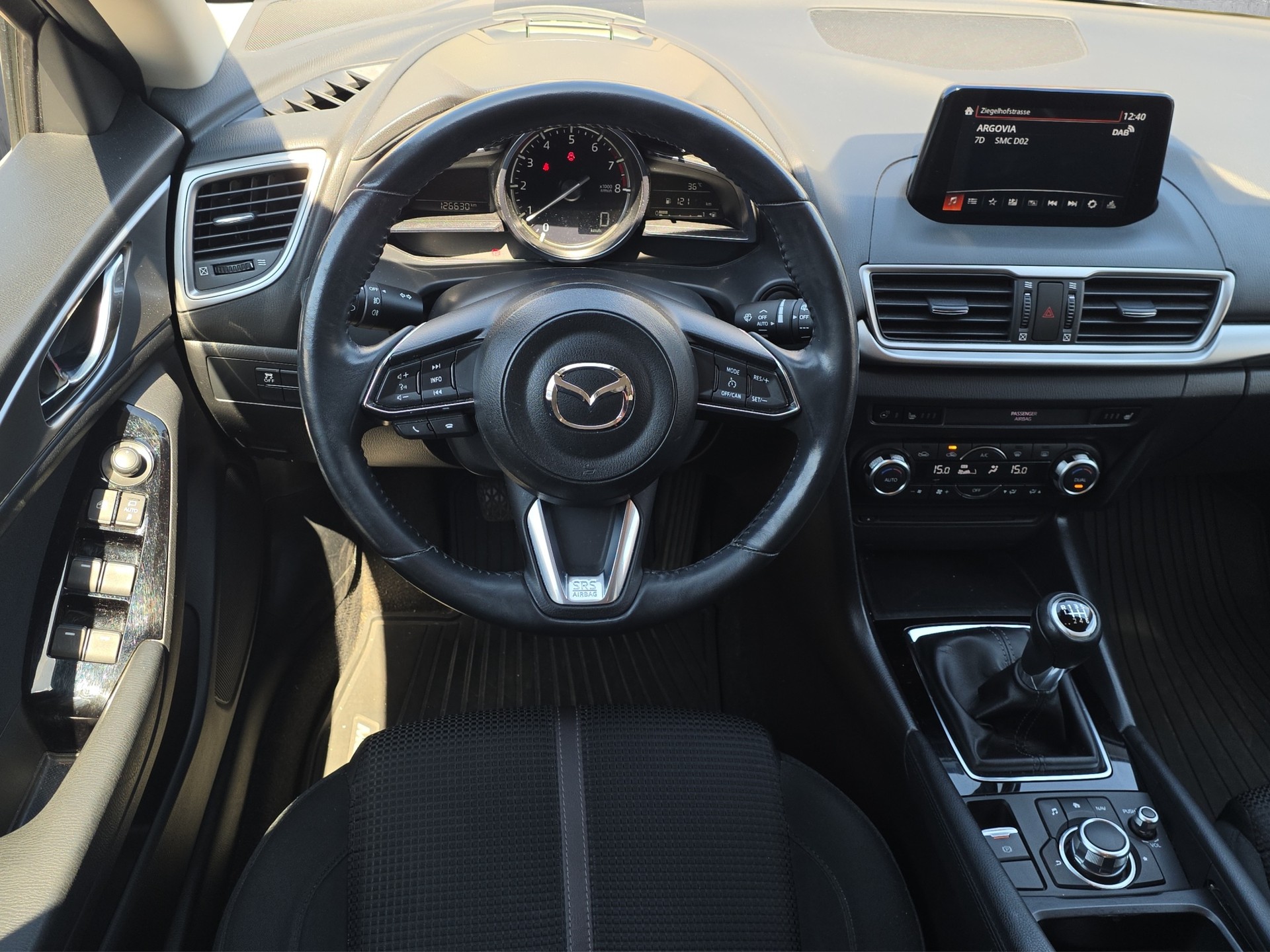 MAZDA 3 SKYACTIV-G 120 Ambition-image-8