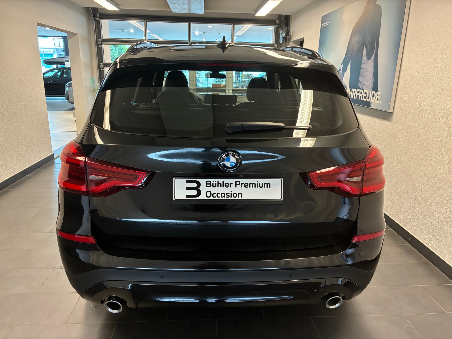 BMW X3 20i xDrive-image-4