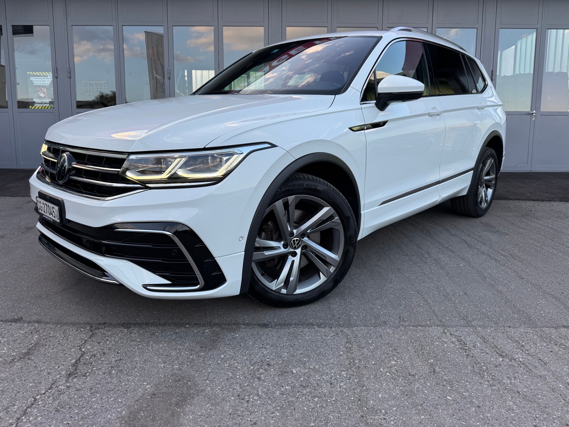 VW Tiguan Allspace 2.0TSI R-Line 4Motion DSG