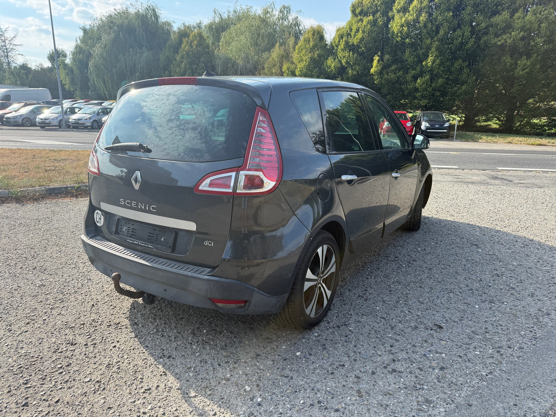 RENAULT Scénic 1.6 dCi Dynamique-image-5