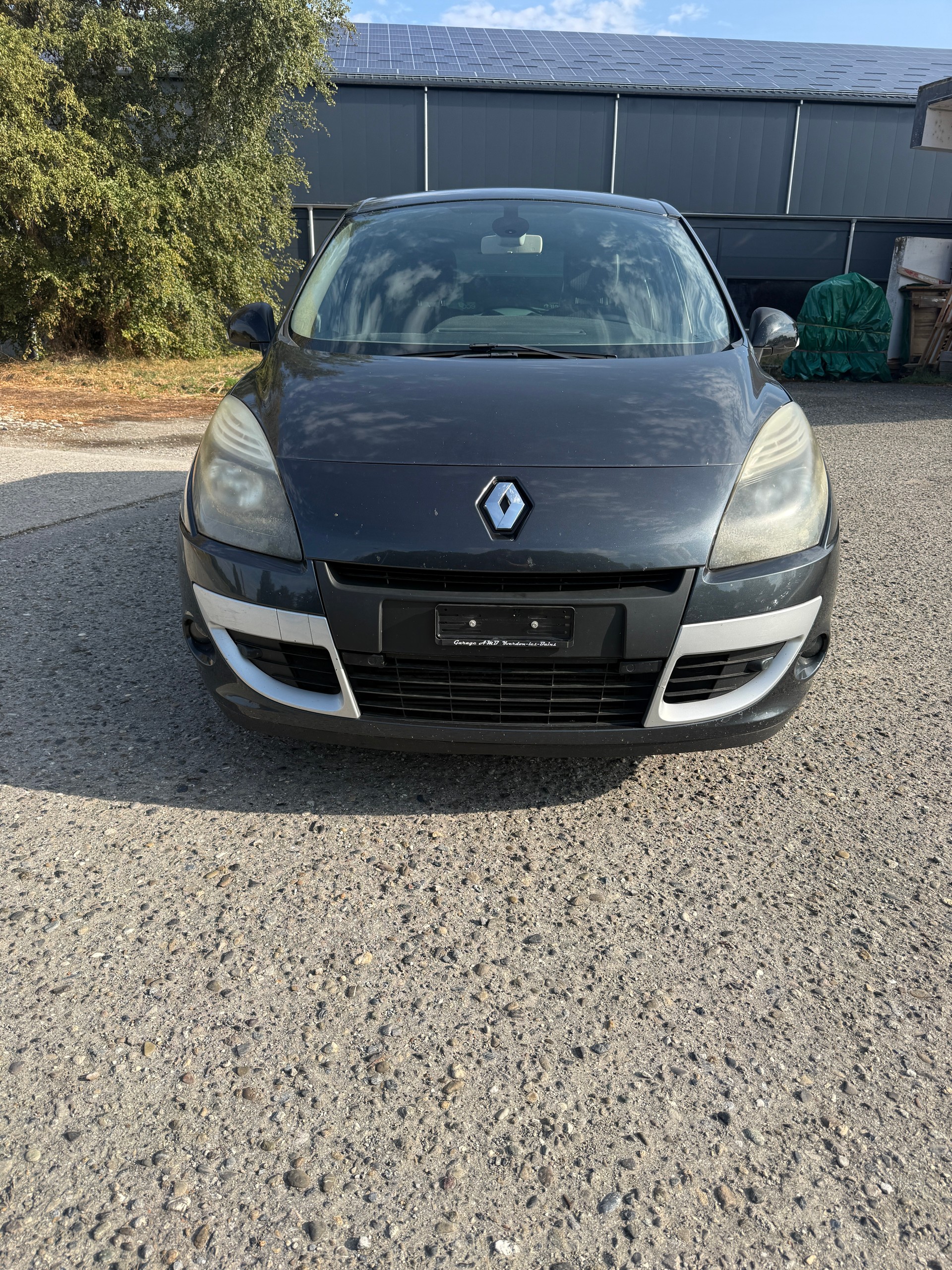 RENAULT Scénic 1.6 dCi Dynamique-image-0