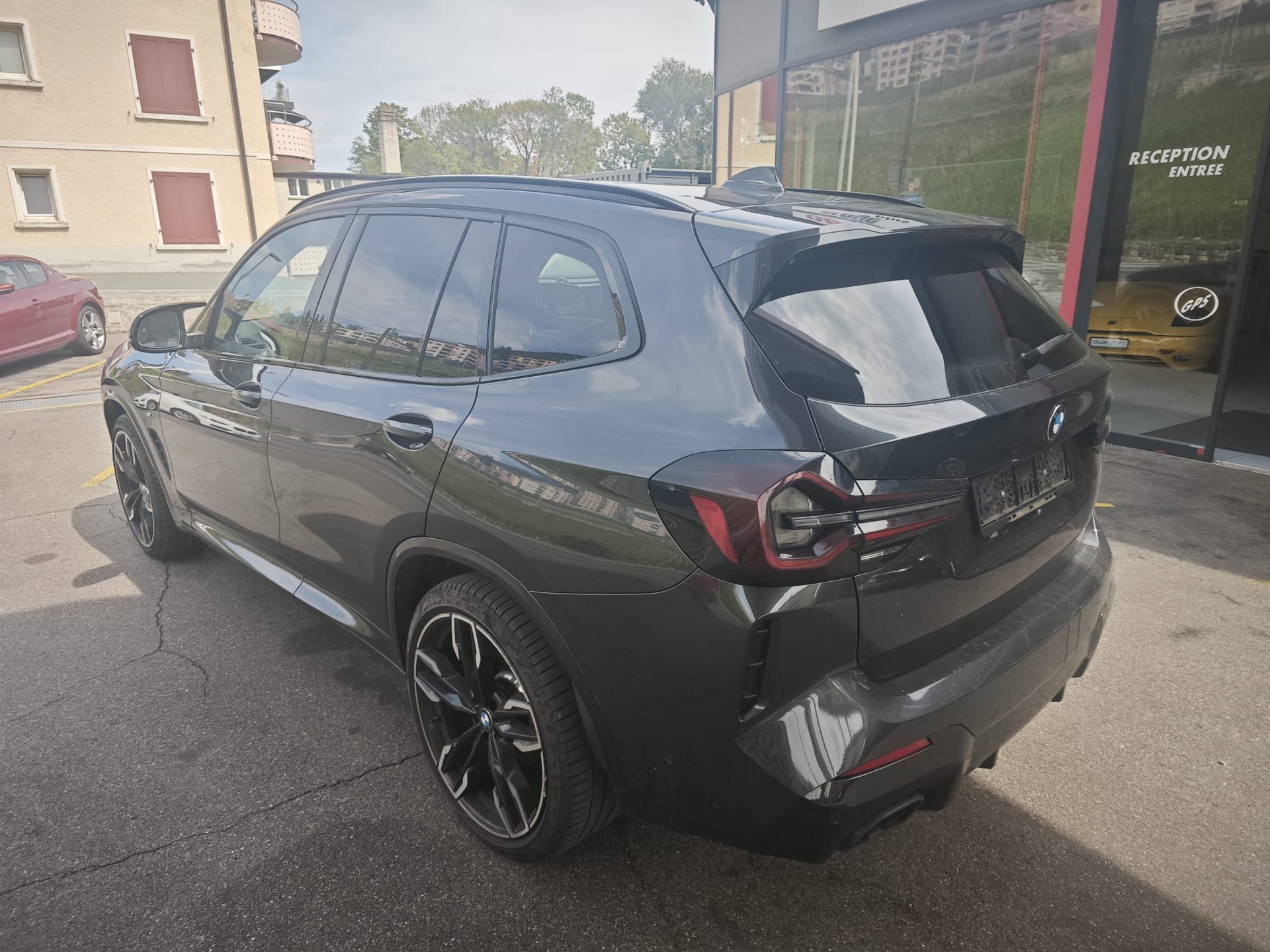 BMW X3 xDrive 48V M40d Travel Steptronic-image-5