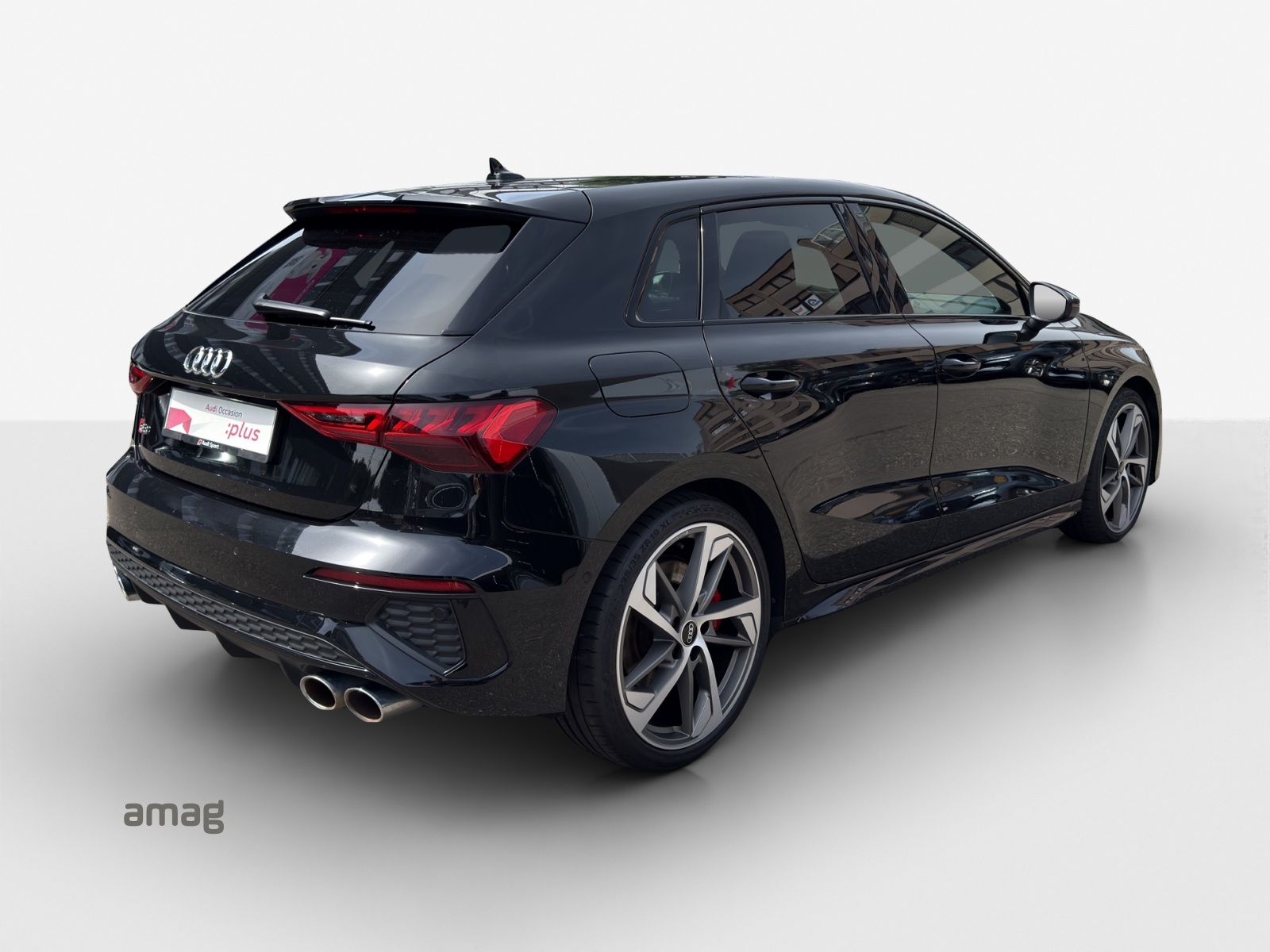 AUDI S3 Sportback 2.0 TFSI quattro S-tronic-image-4