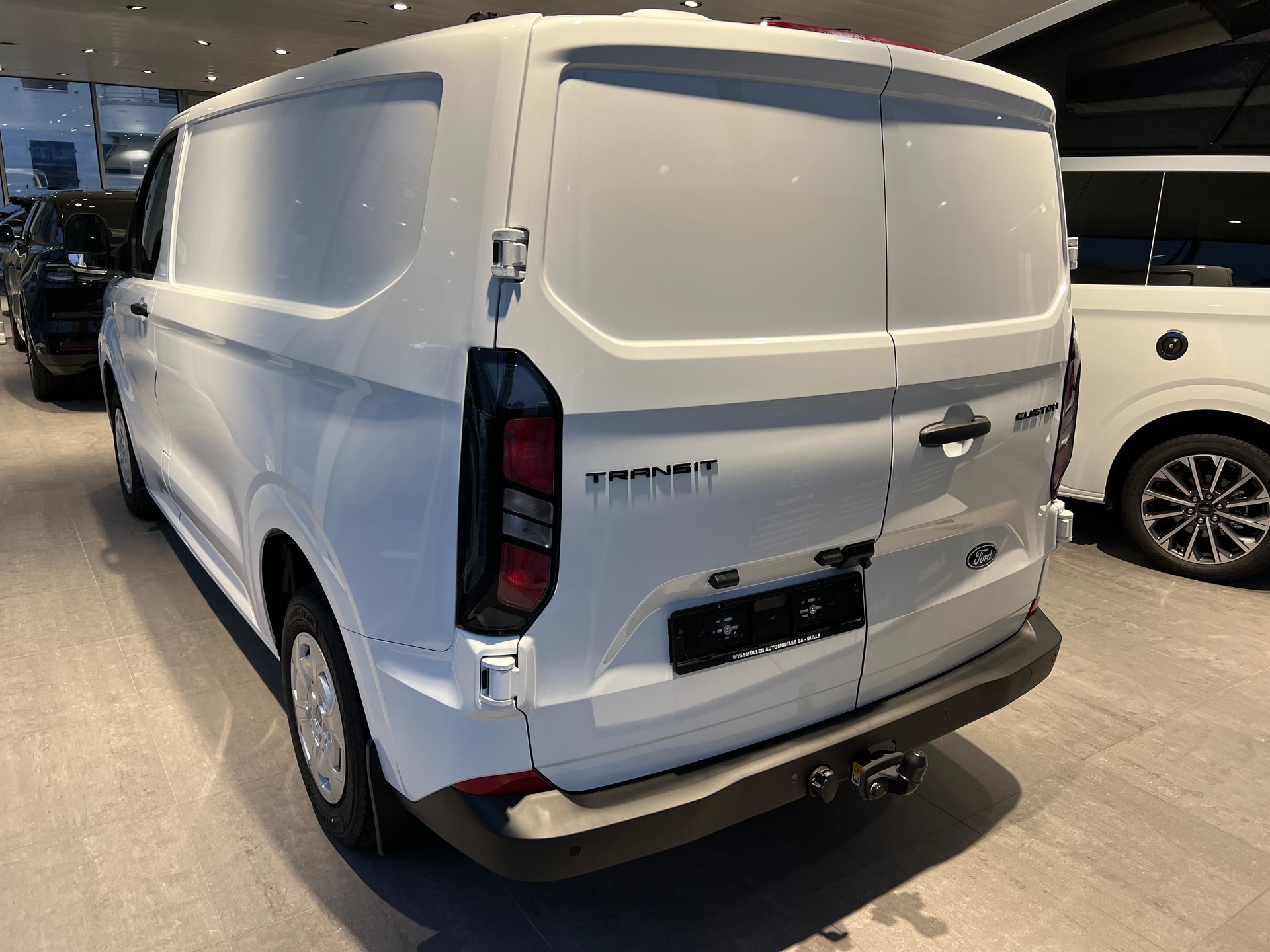 FORD Transit Custom Van 280 L1H1 Trend-image-2