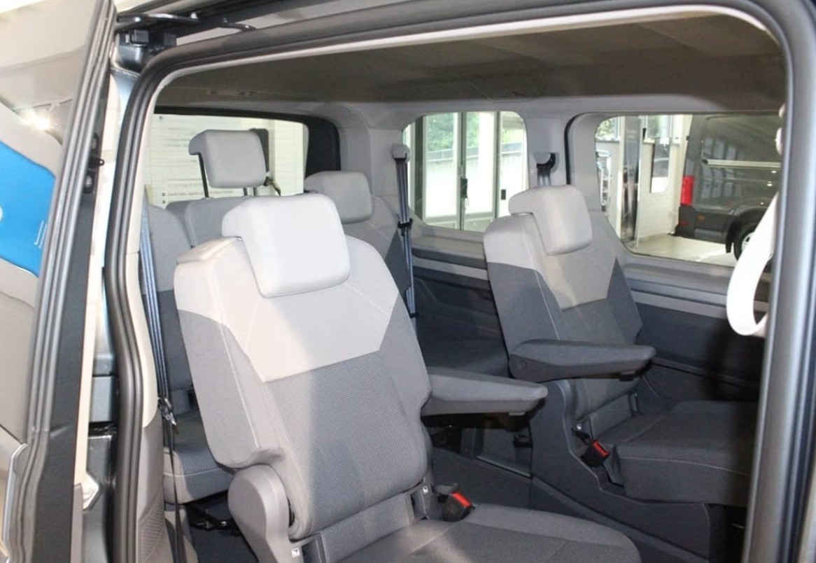 VW Multivan 1.5 eHybrid Life 4Motion DSG-image-10