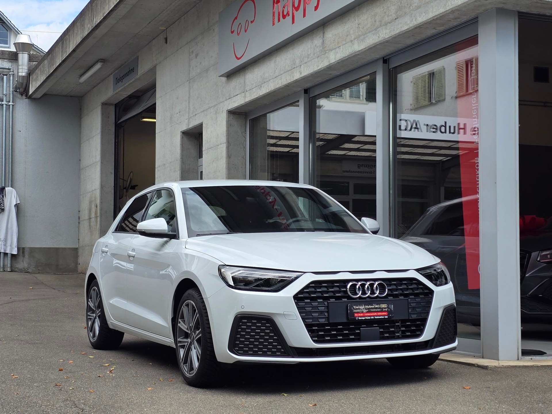 AUDI A1 Sportback 30 TFSI Attraction S-tronic-image-0