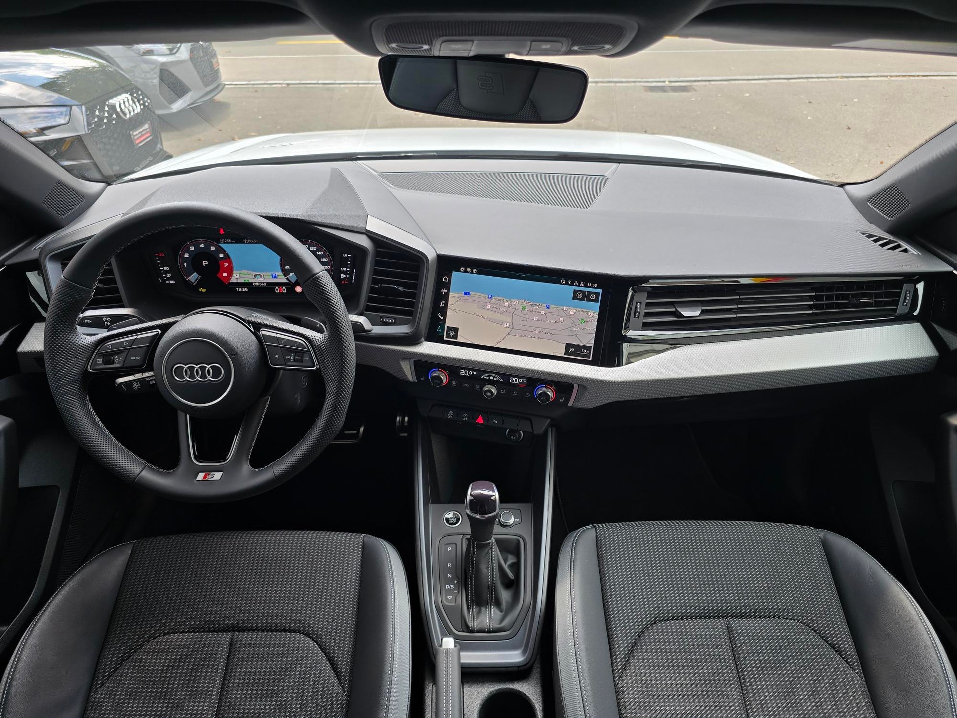 AUDI A1 Sportback 30 TFSI Attraction S-tronic-image-5