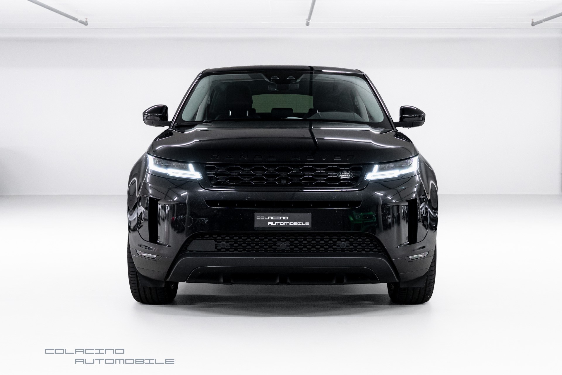 LAND ROVER Range Rover Evoque R-Dynamic P 200 HSE AT9-image-4