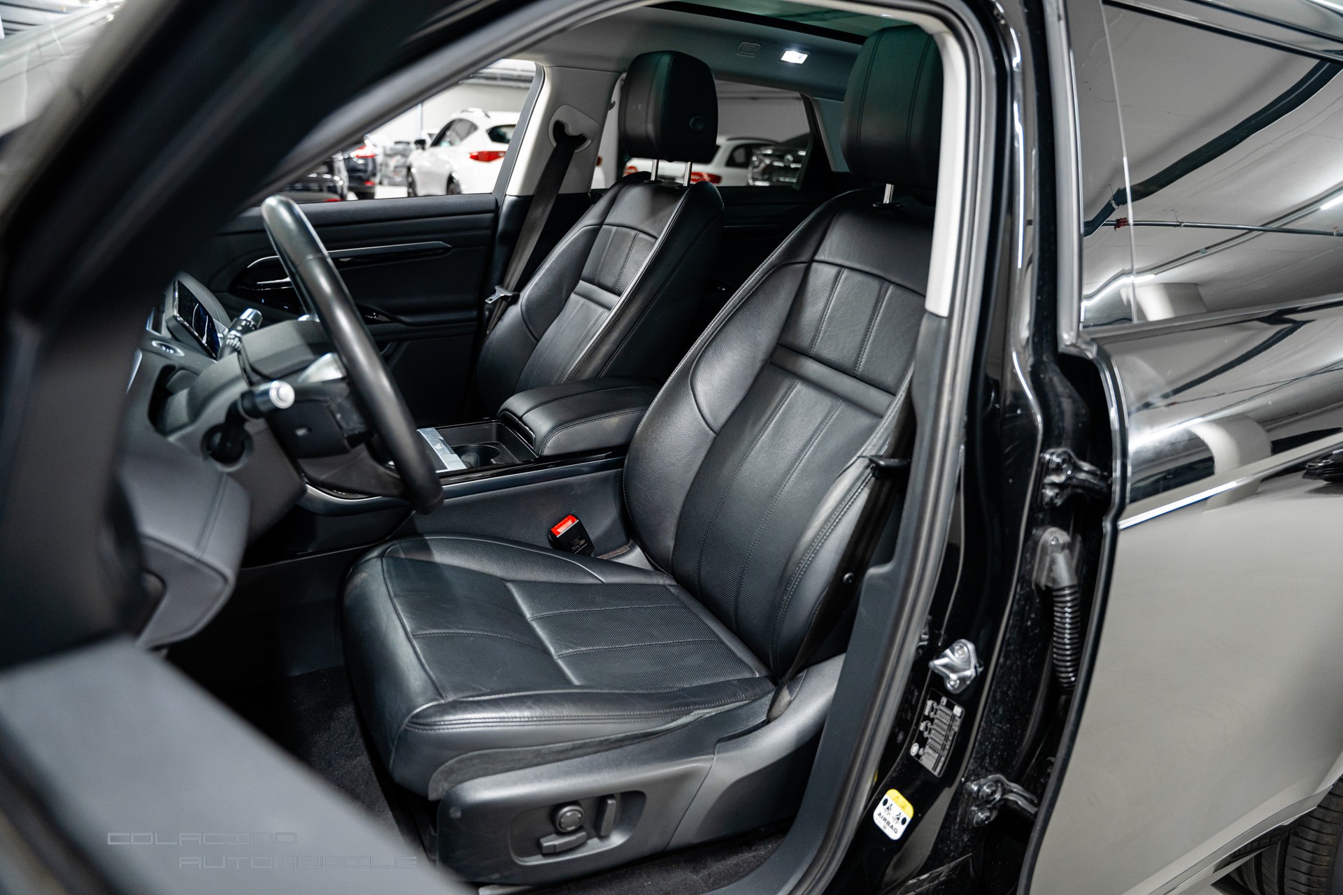 LAND ROVER Range Rover Evoque R-Dynamic P 200 HSE AT9-image-13