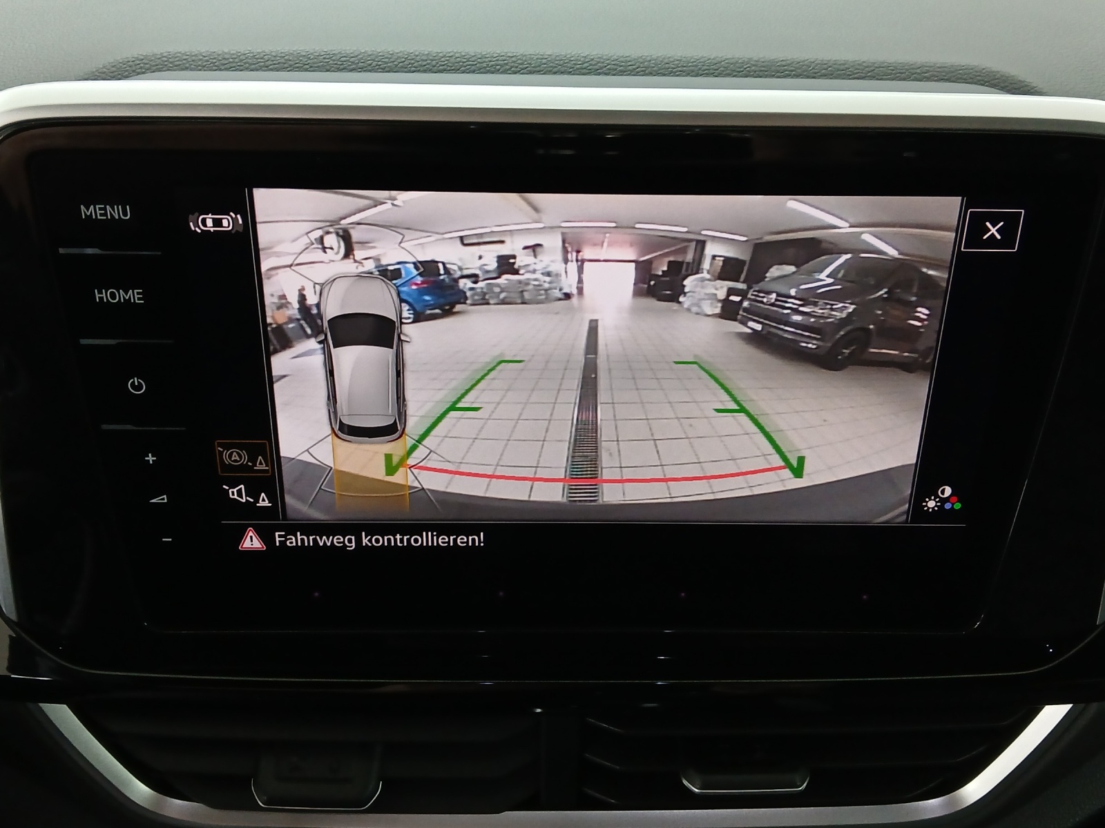 VW T-Roc 2.0 TSI R-Line DSG 4Motion-image-14