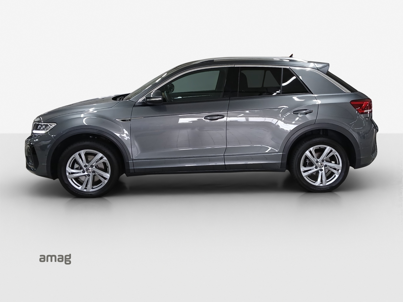 VW T-Roc 2.0 TSI R-Line DSG 4Motion-image-1