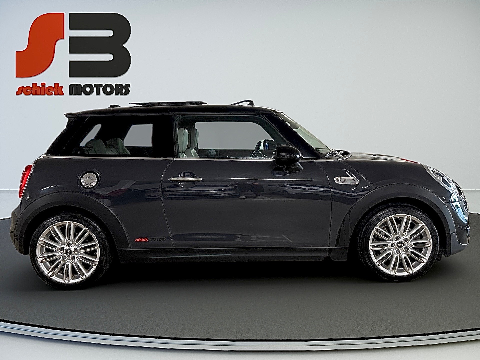 MINI Cooper S-image-3