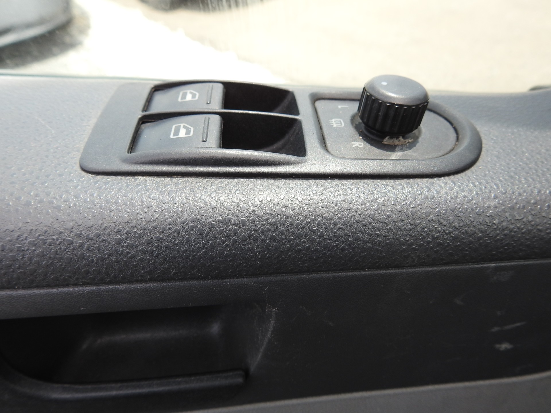 VW T5 2.5 TDI PD 4MOTION-image-24