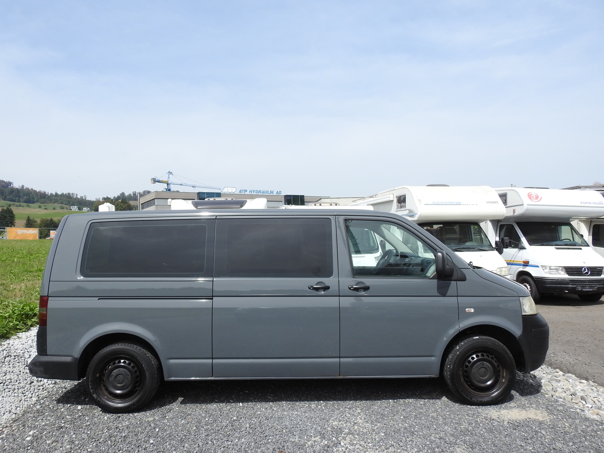 VW T5 2.5 TDI PD 4MOTION-image-6