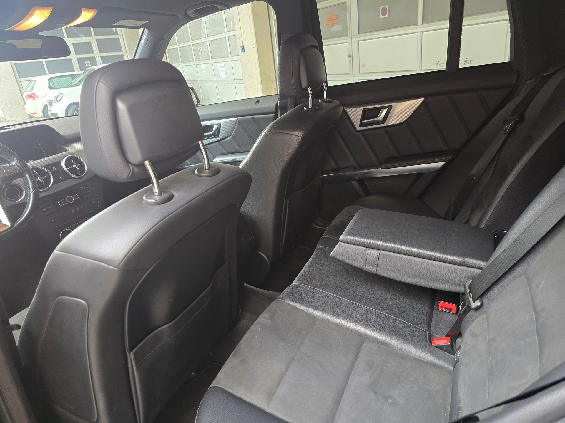 MERCEDES-BENZ GLK 220 CDI 4Matic 7G-Tronic-image-5