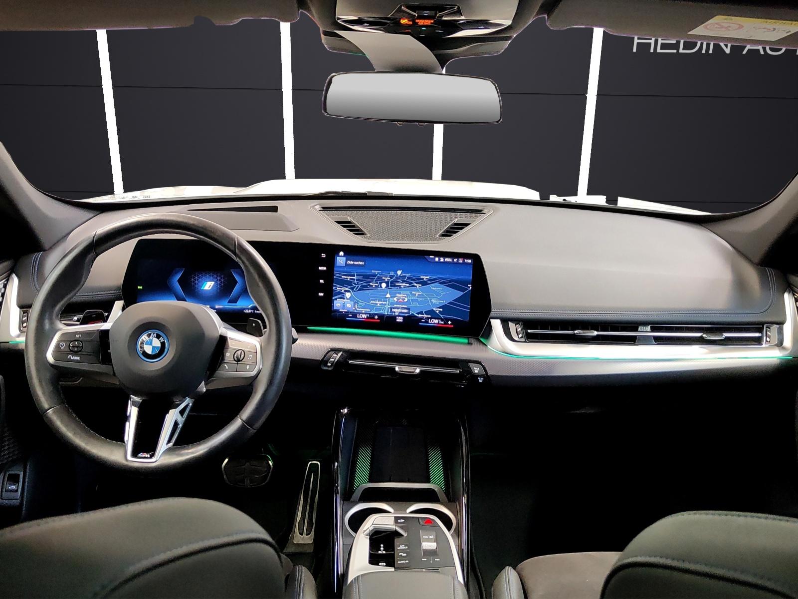 BMW X1 30e xDrive M Sport-image-18