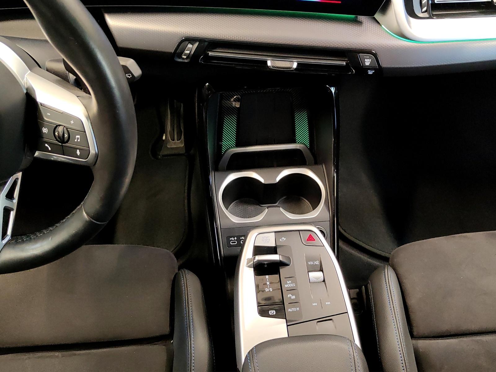 BMW X1 30e xDrive M Sport-image-12