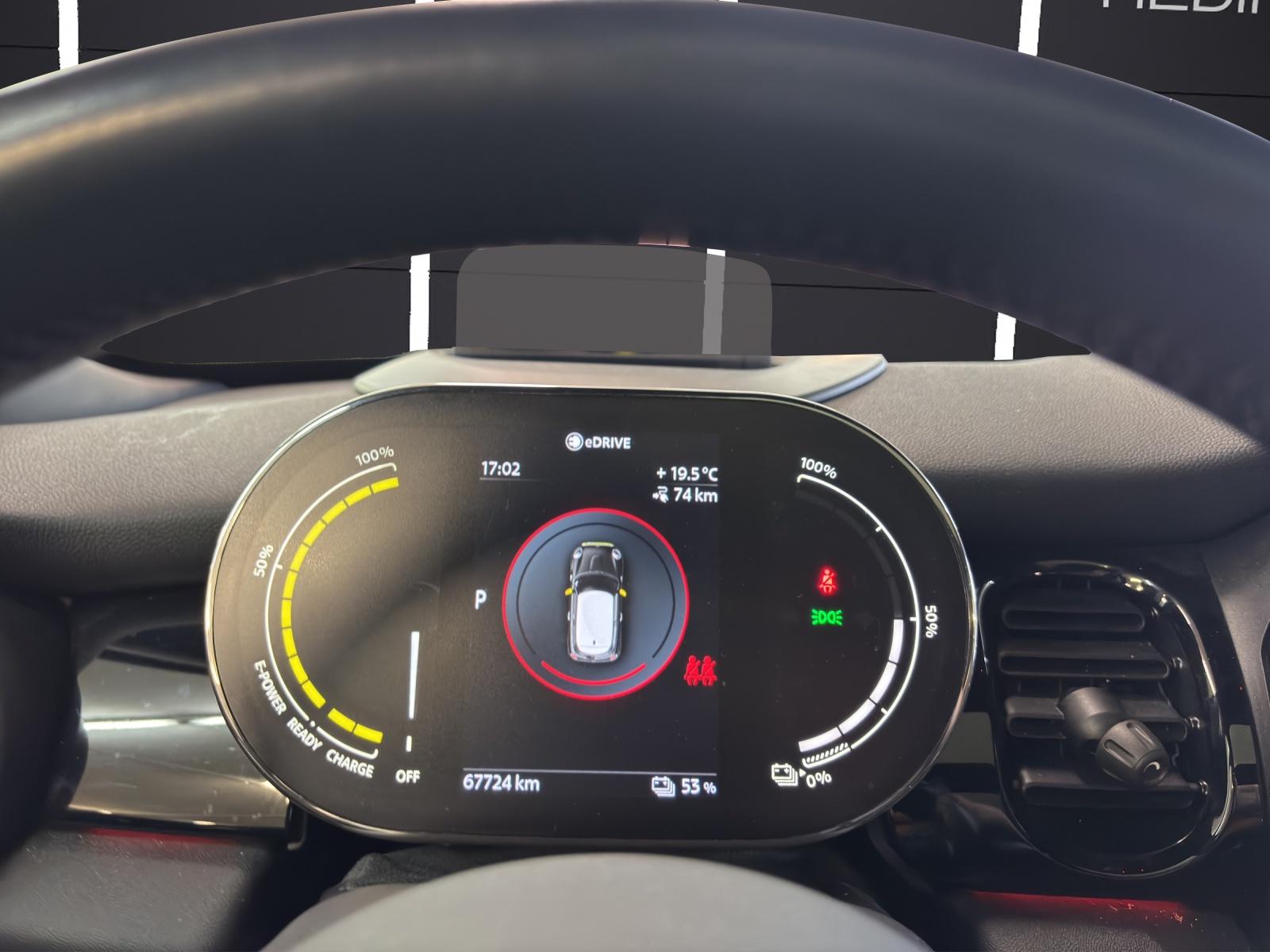 MINI F56 Cooper SE-image-19
