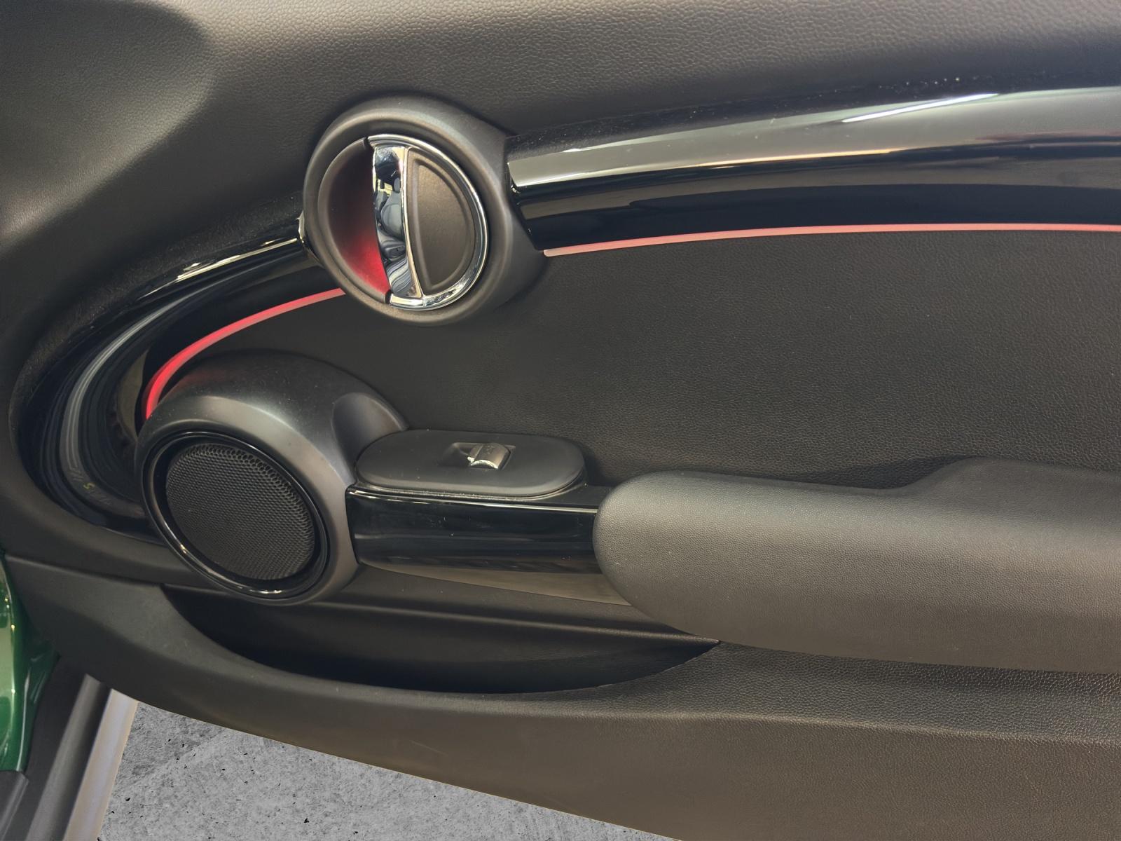 MINI F56 Cooper SE-image-15