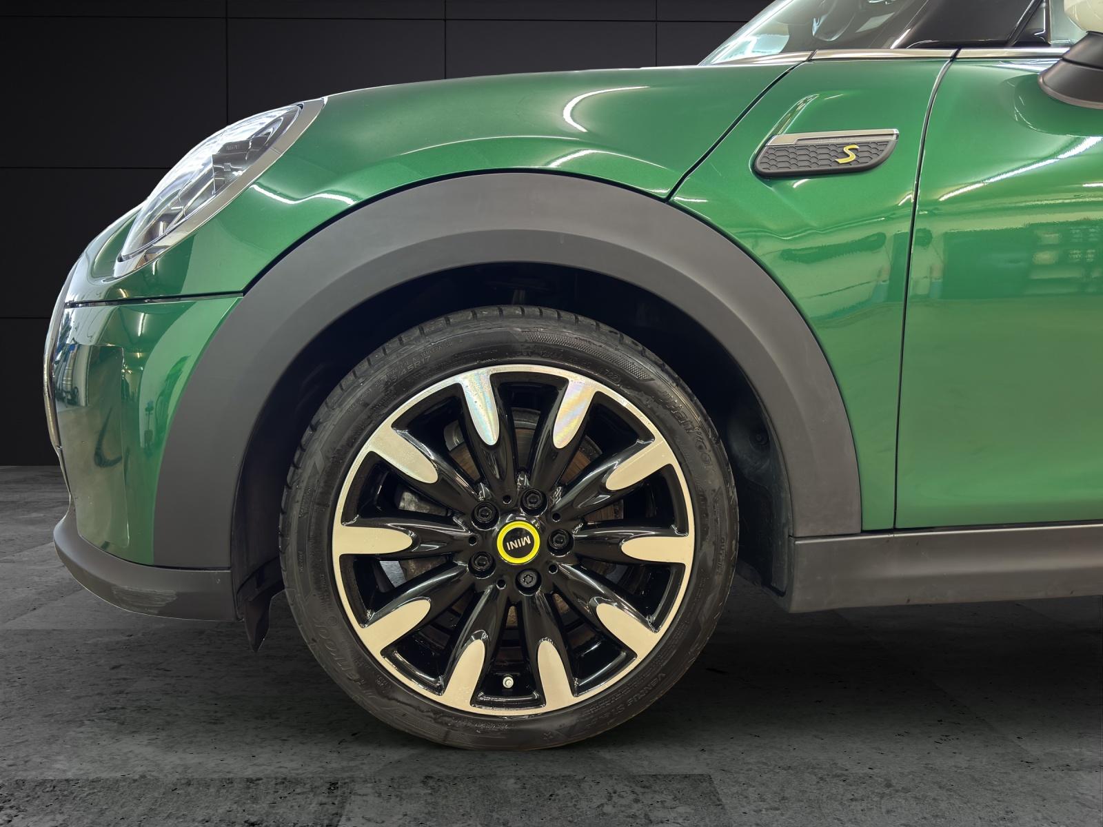 MINI F56 Cooper SE-image-8