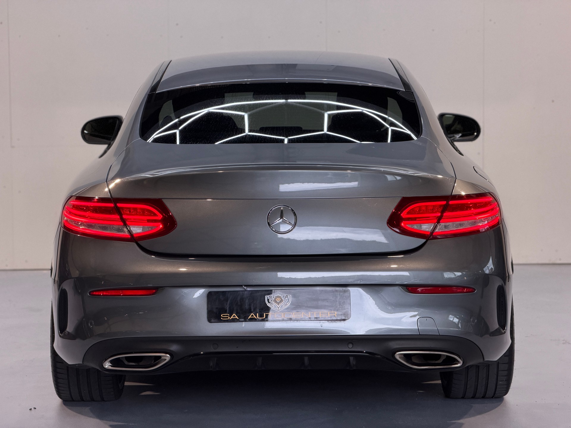 MERCEDES-BENZ C 200 Coupé AMG Line 9G-Tronic-image-7