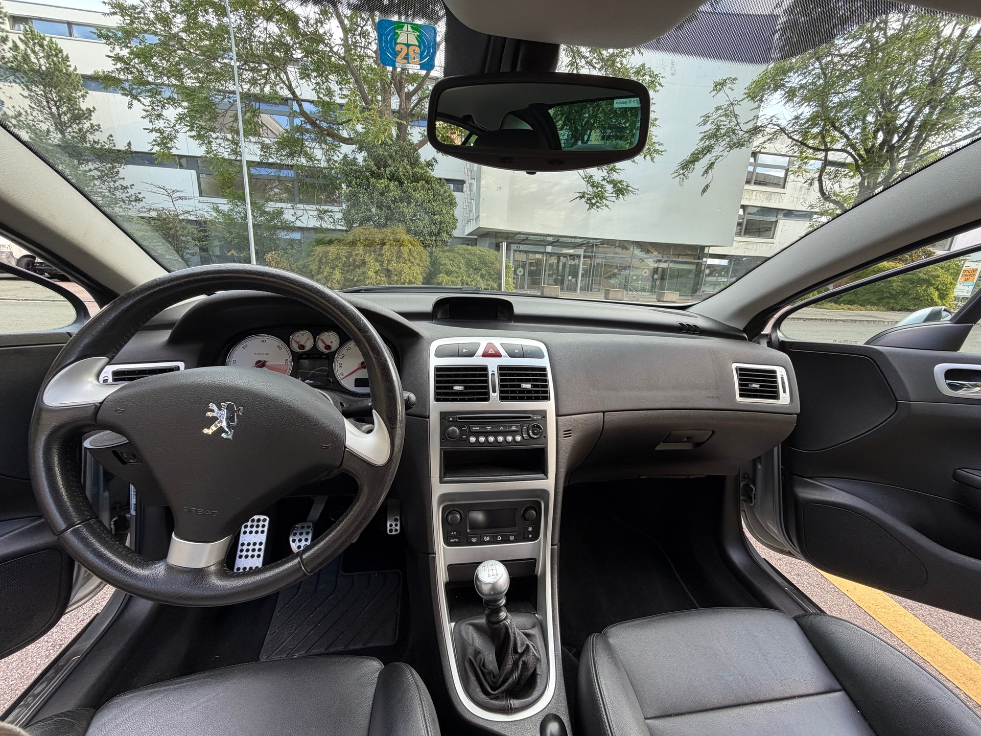 PEUGEOT 2.0 HDI Dynamic-image-4